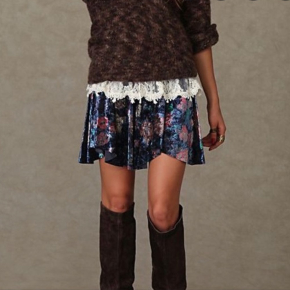 Free People Velvet Echoes Mini Skirt size large